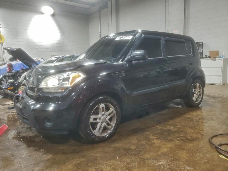 KIA SOUL + 2010 with VIN KNDJT2A26A7108722 - Photo from auction