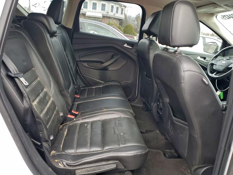 Photo 11 from auction – 2017 FORD ESCAPE TIT with VIN 1FMCU9J9XHUD32384