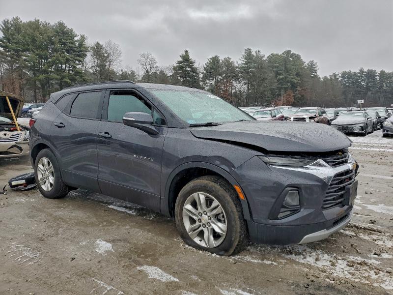 Photo 4 from auction – 2021 CHEVROLET BLAZER 2LT with VIN 3GNKBHRS2MS557875