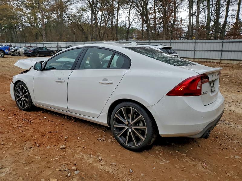 Photo 2 from auction – 2017 VOLVO S60 with VIN YV126MFL7H2425564