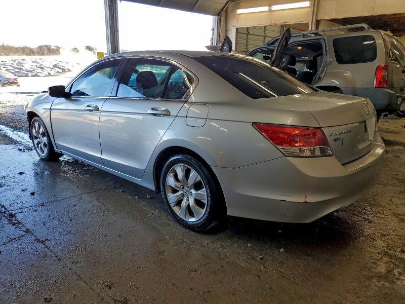 Photo 2 from auction – 2010 HONDA ACCORD LXP with VIN 1HGCP2F40AA025301