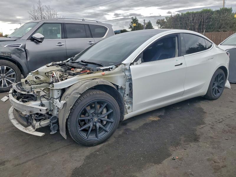 TESLA MODEL 3 2020 with VIN 5YJ3E1EA1LF632839 - Photo from auction