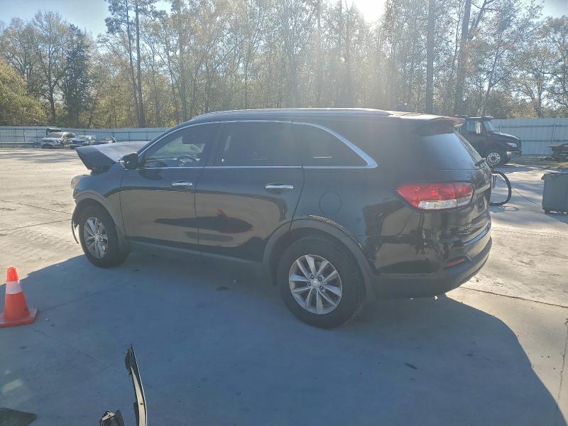 Photo 2 from auction – 2016 KIA SORENTO with VIN 5XYPG4A32GG172691