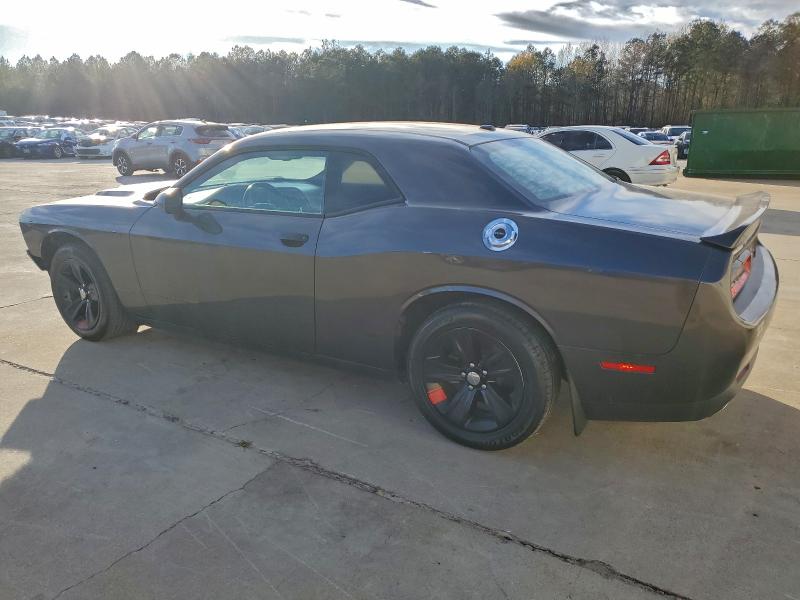 Photo 2 from auction – 2018 DODGE CHALLENGER with VIN 2C3CDZAG9JH303071