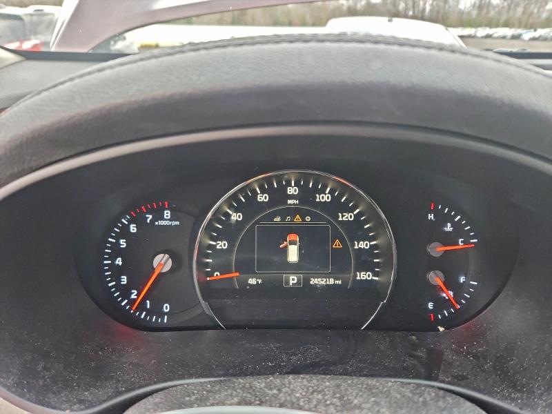 Photo 9 from auction – 2017 KIA SORENTO EX with VIN 5XYPH4A50HG283725