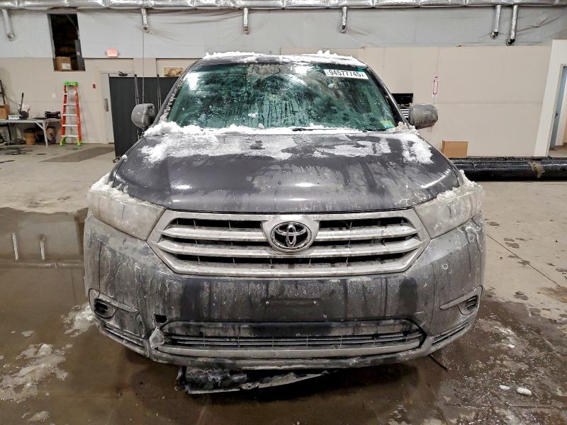 Photo 5 from auction – 2011 TOYOTA HIGHLANDER with VIN 5TDBK3EH3BS072572