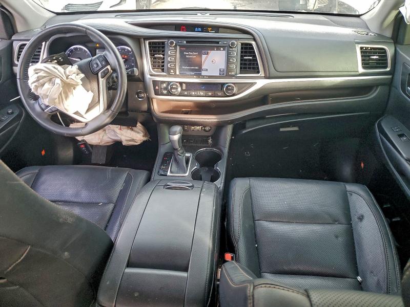 Photo 8 from auction – 2019 TOYOTA HIGHLANDER with VIN 5TDYZRFH0KS353431