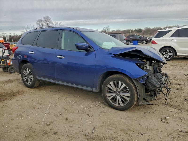 Photo 4 from auction – 2017 NISSAN PATHFINDER with VIN 5N1DR2MN7HC601470