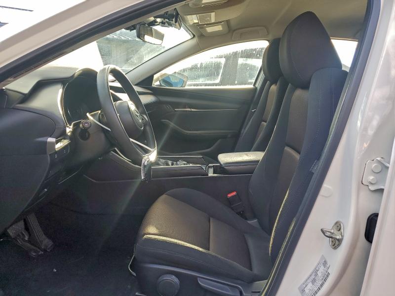 Photo 7 from auction – 2023 MAZDA 3 with VIN 3MZBPAAM6PM372149