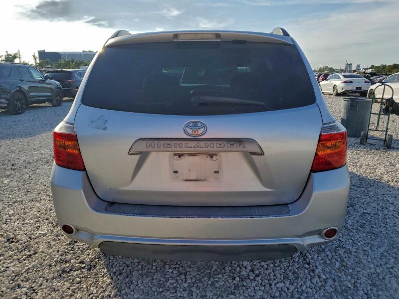 Photo 6 from auction – 2010 TOYOTA HIGHLANDER with VIN 5TDZK3EH8AS020092