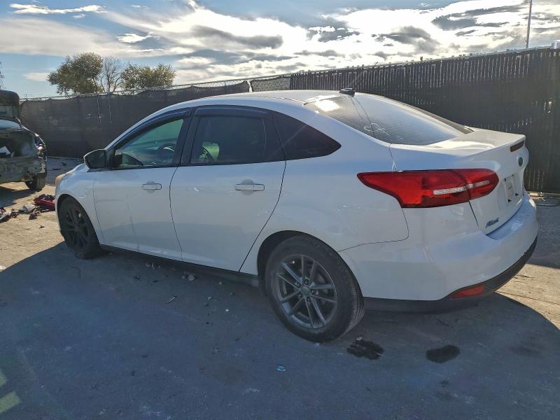 Photo 2 from auction – 2017 FORD FOCUS SE with VIN 1FADP3F28HL338401