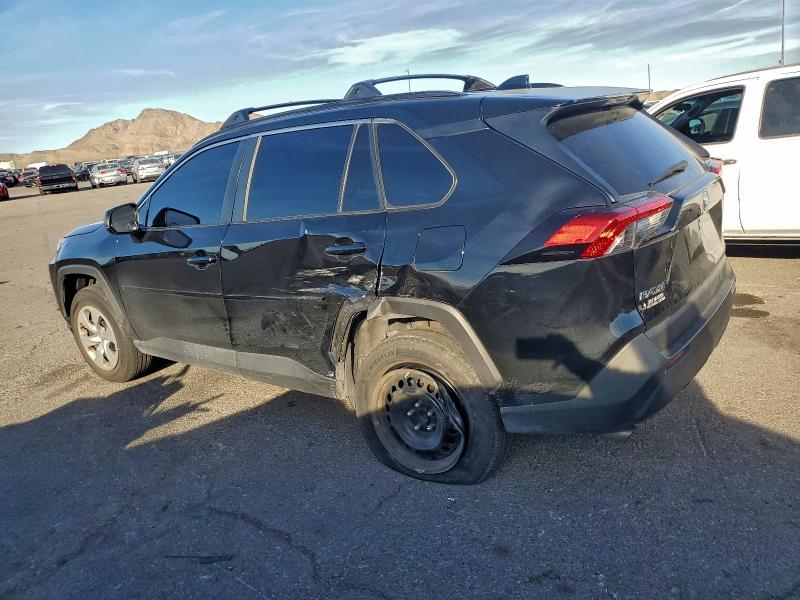 Photo 2 from auction – 2020 TOYOTA RAV4 LE with VIN 2T3H1RFV8LW080493