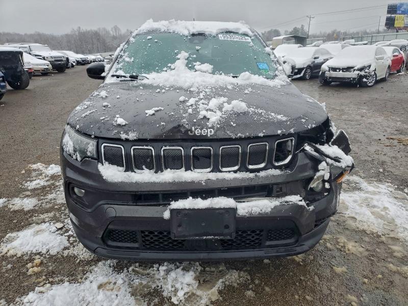 Photo 5 from auction – 2022 JEEP COMPASS LA with VIN 3C4NJDBB3NT221434