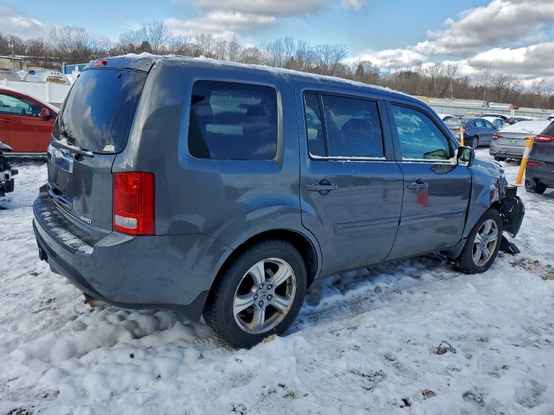 Photo 3 from auction – 2012 HONDA PILOT EXL with VIN 5FNYF4H61CB057296