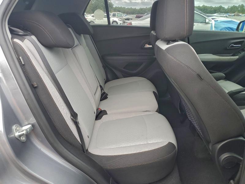 Photo 11 from auction – 2020 CHEVROLET TRAX LS with VIN 3GNCJKSBXLL305511