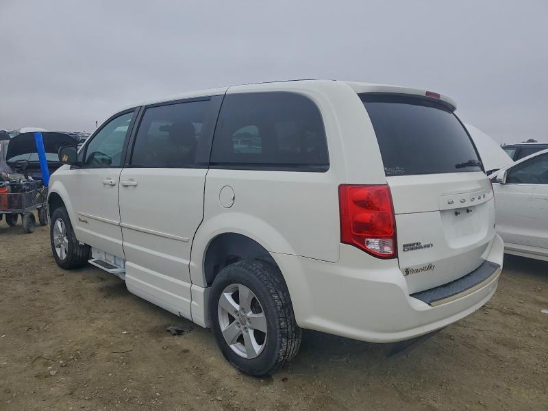 Photo 2 from auction – 2013 DODGE CARAVAN with VIN 2C4RDGBG8DR780856