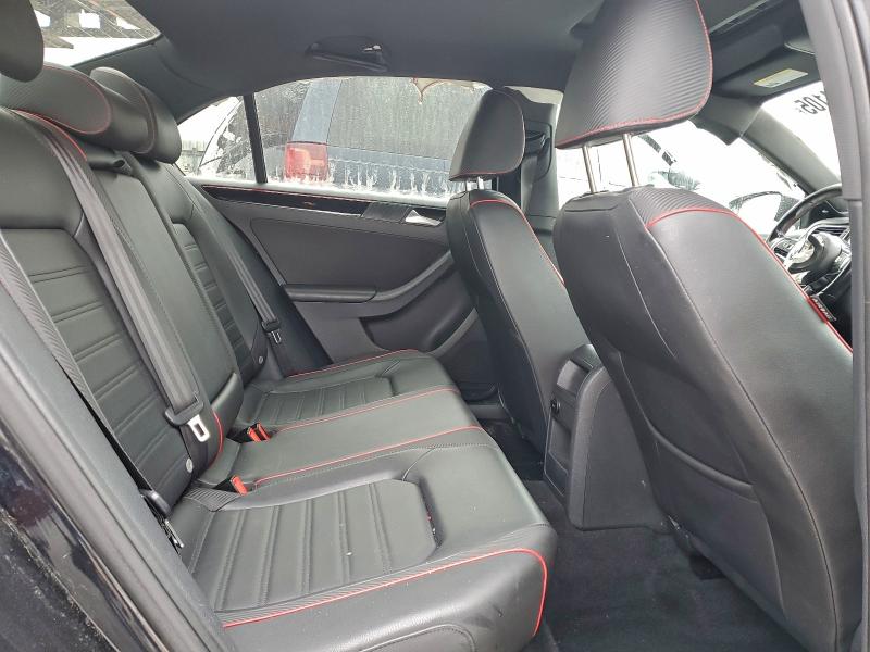 Photo 10 from auction – 2015 VOLKSWAGEN JETTA with VIN 3VW4T7AJ1FM267563