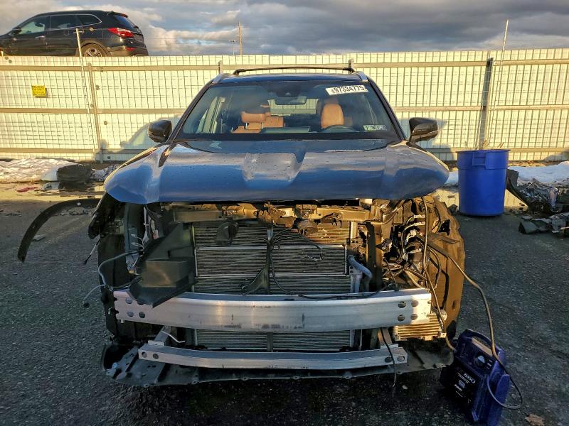 Photo 5 from auction – 2023 TOYOTA HIGHLANDER with VIN 5TDEBRCH5PS128702