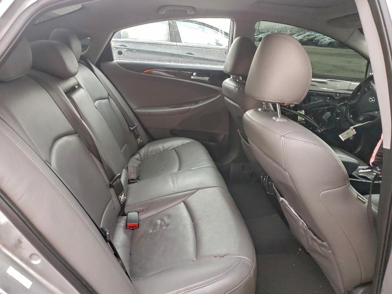 Photo 10 from auction – 2011 HYUNDAI SONATA with VIN 5NPEC4AC2BH080078