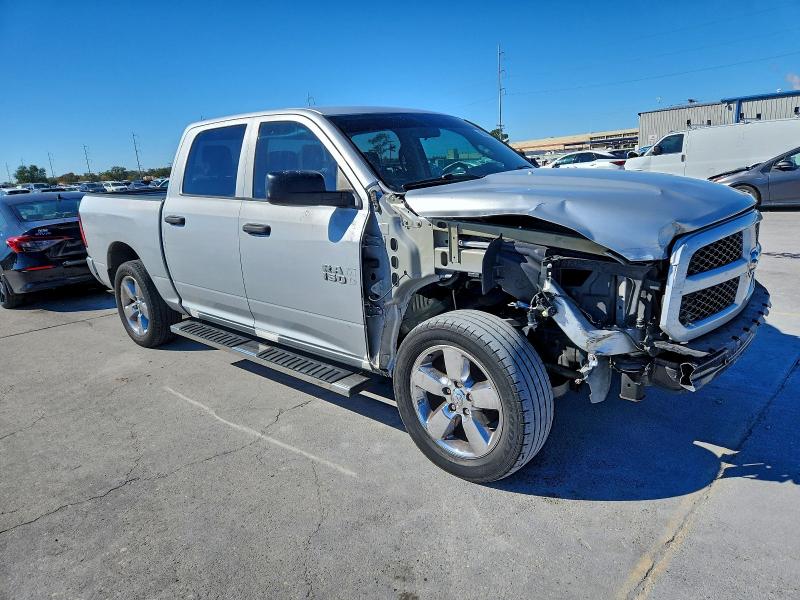 Photo 4 from auction – 2018 RAM 1500 ST with VIN 1C6RR6KG5JS322611