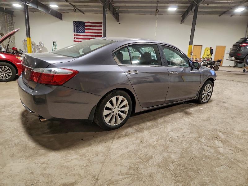 Photo 3 from auction – 2015 HONDA ACCORD EXL with VIN 1HGCR2F86FA001959