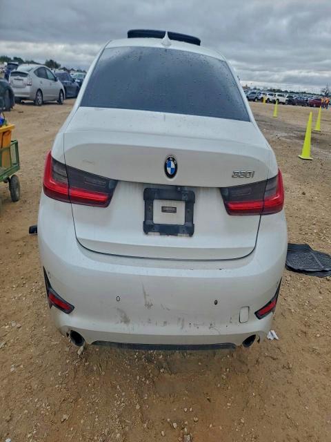 Photo 6 from auction – 2020 BMW 330XI with VIN 3MW5R7J09L8B22205