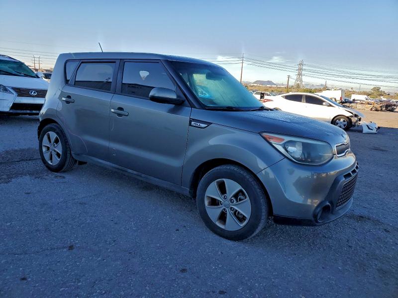 Photo 4 from auction – 2016 KIA SOUL with VIN KNDJN2A29G7284845