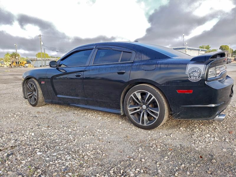 Photo 2 from auction – 2013 DODGE CHARGER SU with VIN 2C3CDXGJ4DH506414