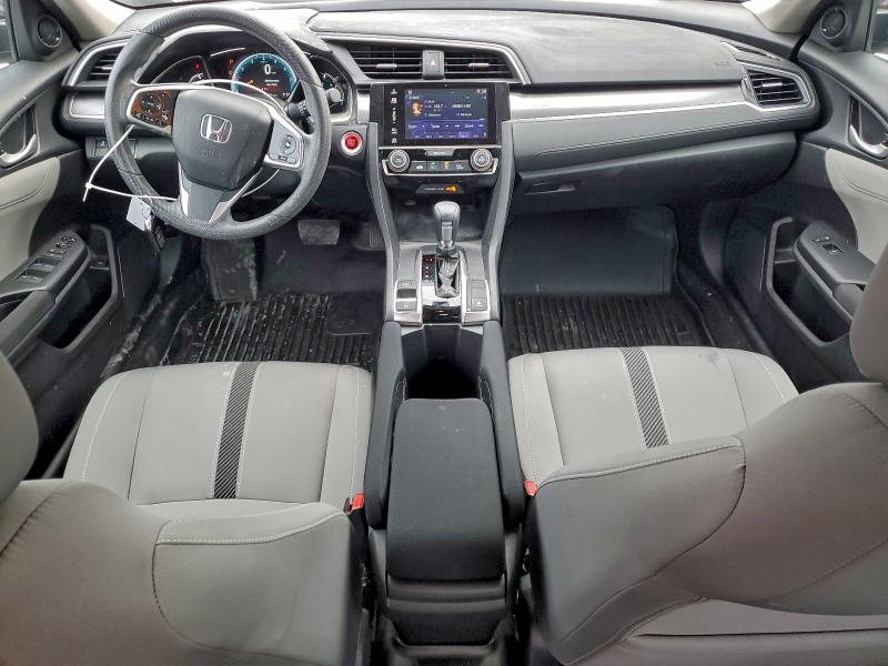 Photo 8 from auction – 2017 HONDA CIVIC EX with VIN 19XFC2F77HE067988