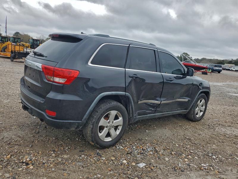Photo 3 from auction – 2011 JEEP GRAND CHER with VIN 1J4RR4GG4BC528708