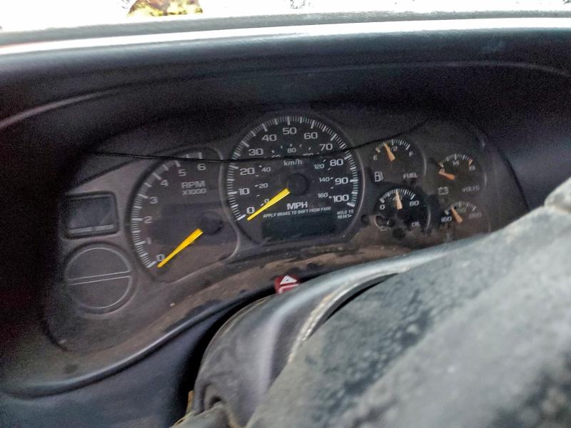 Photo 9 from auction – 2001 CHEVROLET SILVERADO with VIN 1GCEK19T91E146145