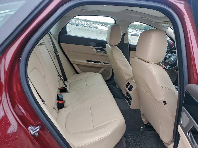 Photo 10 from auction – 2016 JAGUAR XF PREMIUM with VIN SAJBD4BV0GCY07464