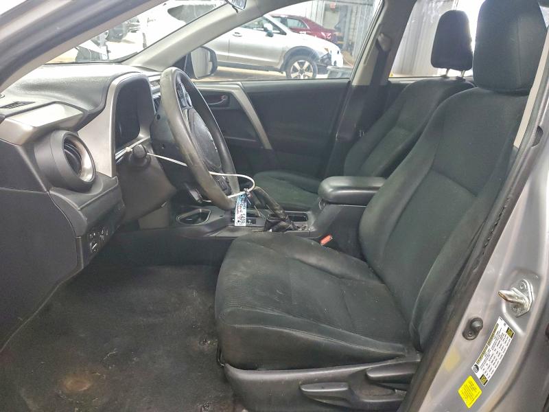 Photo 7 from auction – 2018 TOYOTA RAV4 LE with VIN 2T3ZFREV7JW481618