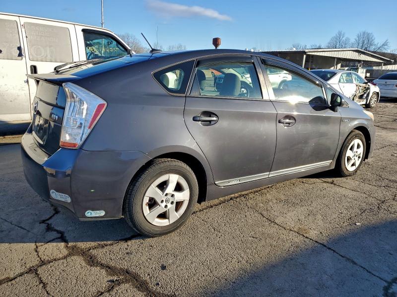 Photo 3 from auction – 2011 TOYOTA PRIUS with VIN JTDKN3DU7B1473027