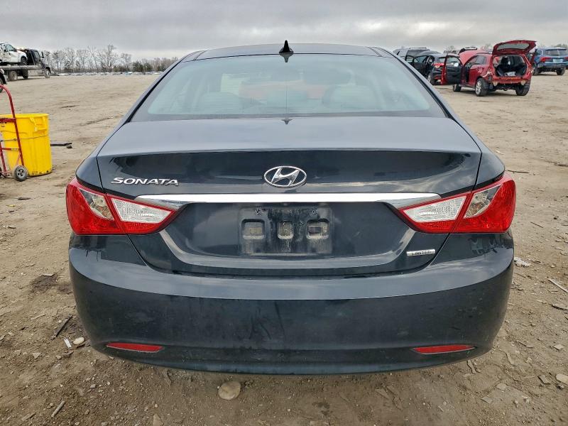 Photo 6 from auction – 2013 HYUNDAI SONATA SE with VIN 5NPEC4AC8DH736366
