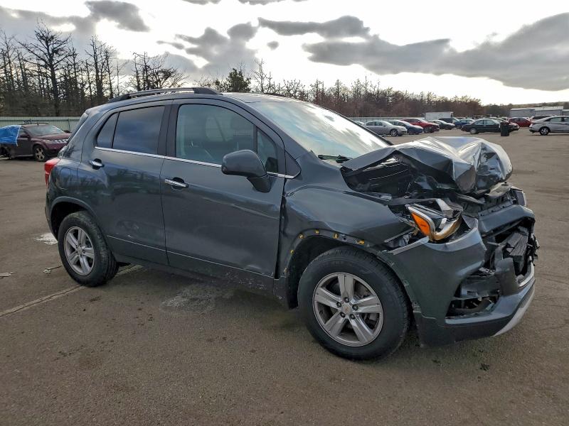 Photo 4 from auction – 2018 CHEVROLET TRAX 1LT with VIN KL7CJPSB6JB602289