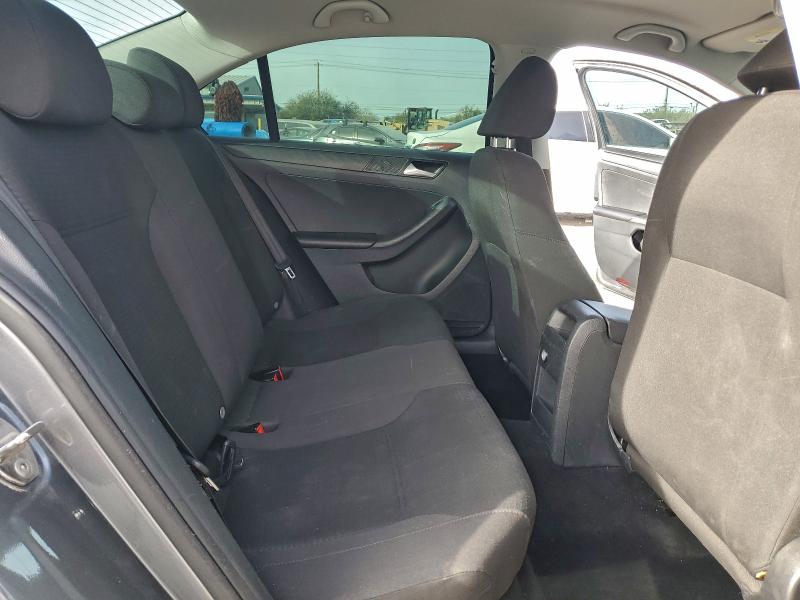 Photo 10 from auction – 2015 VOLKSWAGEN JETTA BASE with VIN 3VW2K7AJ6FM226145