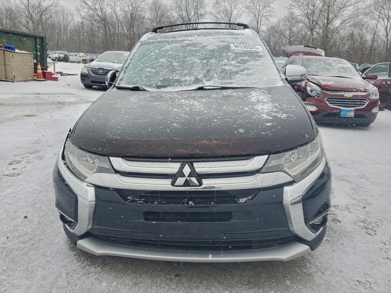 Photo 5 from auction – 2017 MITSUBISHI OUTLANDER with VIN JA4JZ4AX0HZ010803