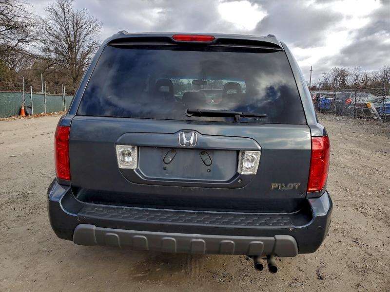 Photo 6 from auction – 2003 HONDA PILOT EXL with VIN 2HKYF18593H537156