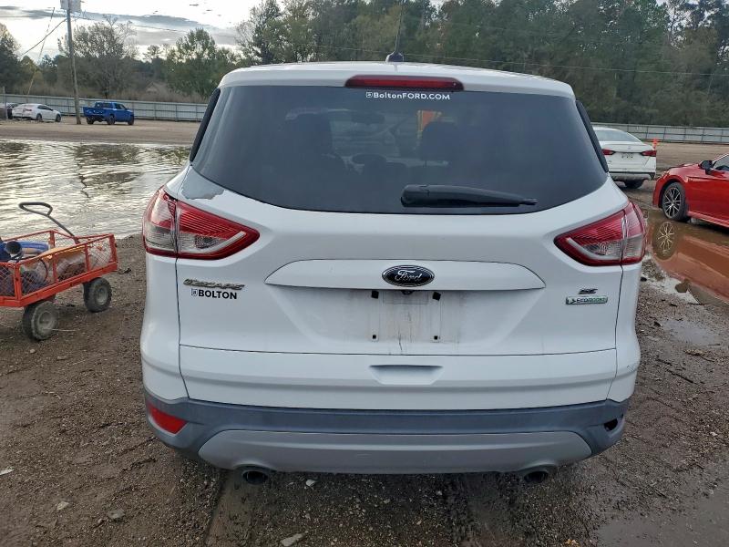 صورة رقم 6 من المزاد - 2016 FORD ESCAPE SE مع VIN 1FMCU0G98GUA12983