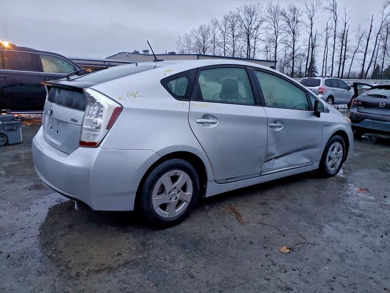 Zdjęcie 3 z aukcji – 2011 TOYOTA PRIUS z VIN JTDKN3DU6B0310066