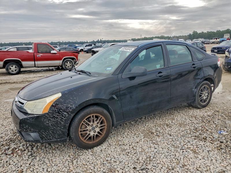 FORD FOCUS SE 2011 with VIN 1FAHP3FN0BW181061 - Photo from auction