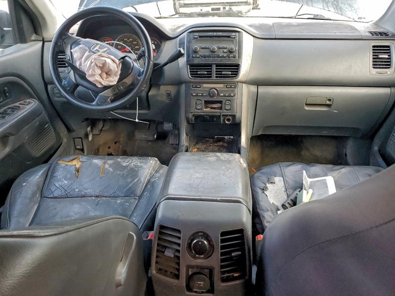 Photo 8 from auction – 2006 HONDA PILOT EX with VIN 5FNYF18566B012901