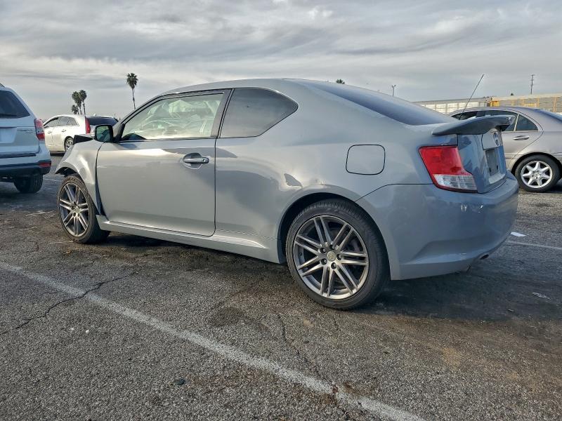 Photo 2 from auction – 2013 TOYOTA SCION TC with VIN JTKJF5C73D3052017