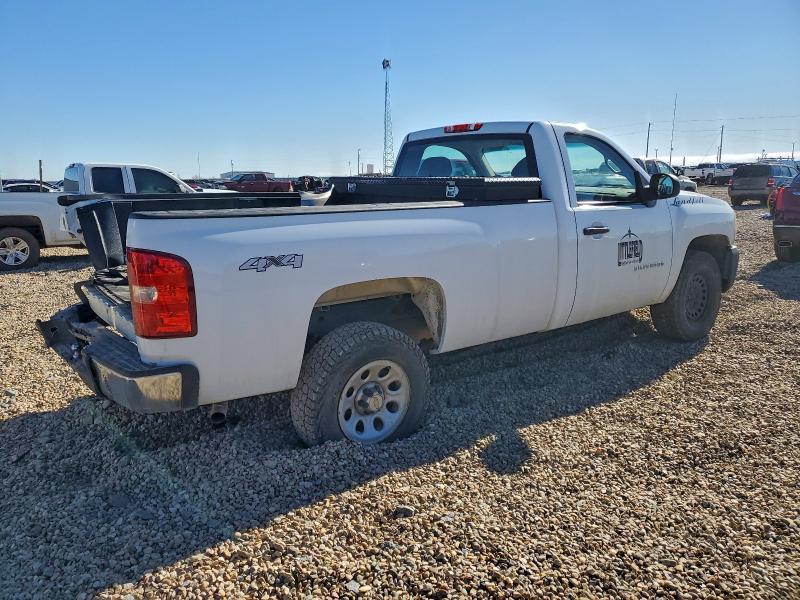 Photo 3 from auction – 2013 CHEVROLET SILVERADO with VIN 1GCNKPEX2DZ314832