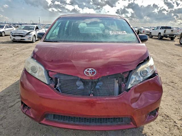 Photo 5 from auction – 2013 TOYOTA SIENNA with VIN 5TDZK3DC1DS401356
