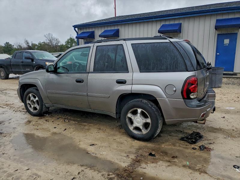 Photo 2 from auction – 2008 CHEVROLET TRAILBLAZE with VIN 1GNDS13S282201260