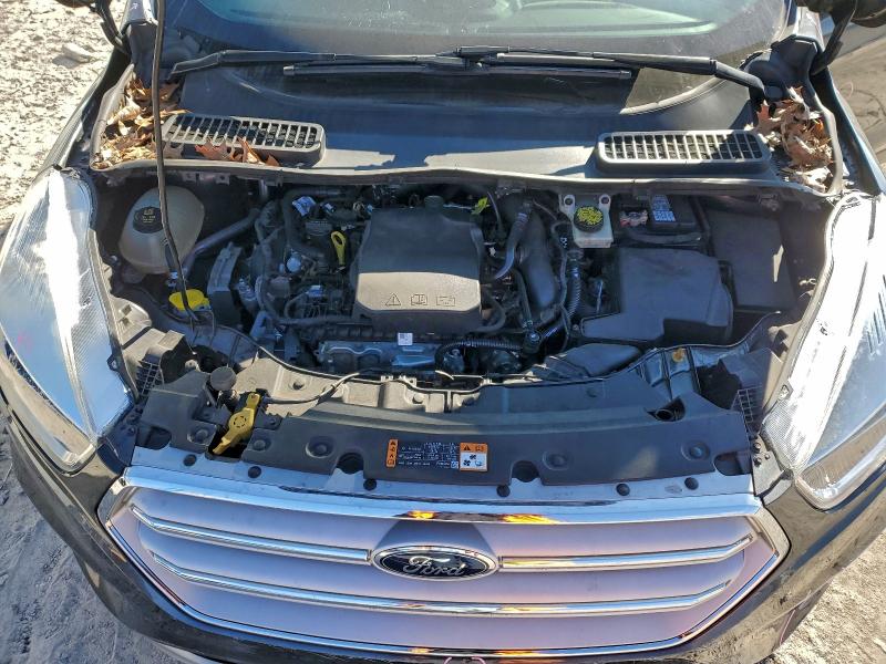 Photo 12 from auction – 2019 FORD ESCAPE SE with VIN 1FMCU0GD8KUB12997