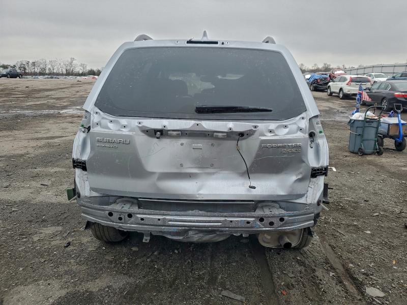 Photo 6 from auction – 2016 SUBARU FORESTER 2 with VIN JF2SJAGCXGH424780