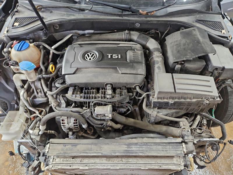 Photo 11 from auction – 2015 VOLKSWAGEN PASSAT S with VIN 1VWAS7A35FC113544